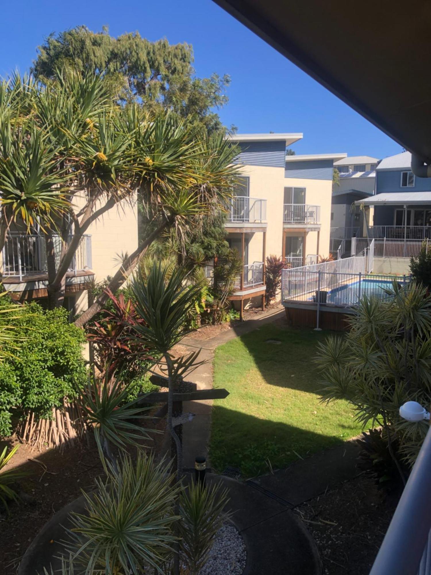 Emu Park Beach Resort Exterior photo